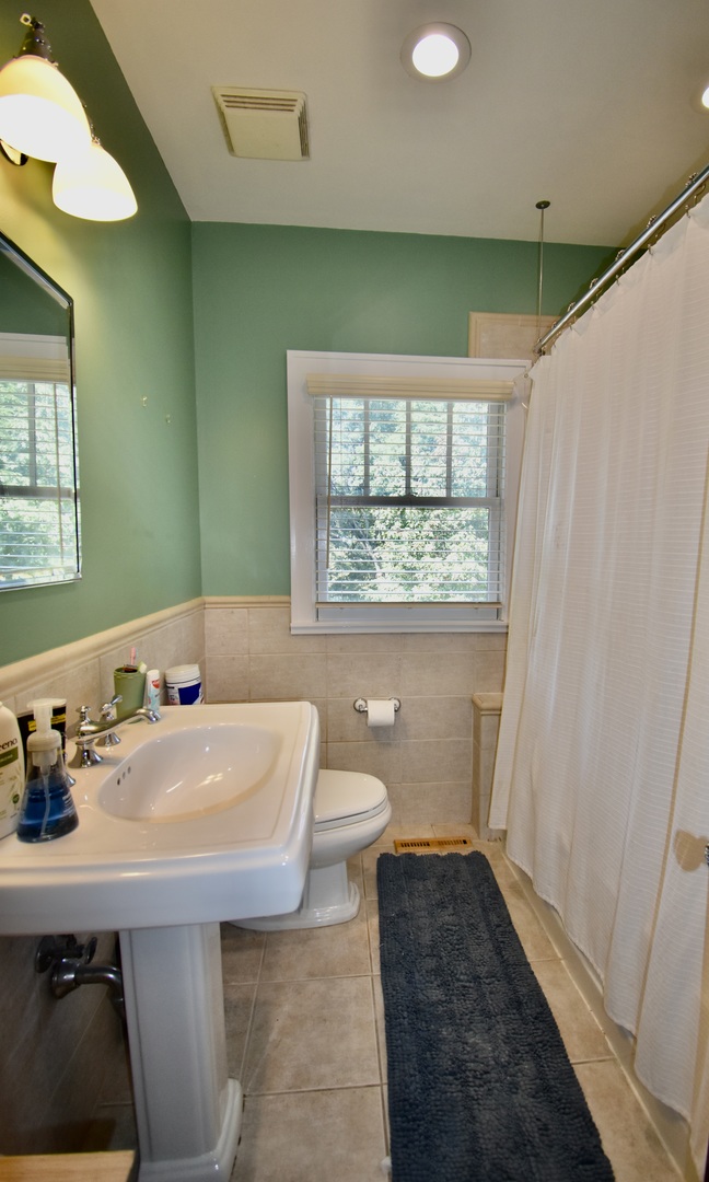 1131 Thatcher Avenue Property Photo 31