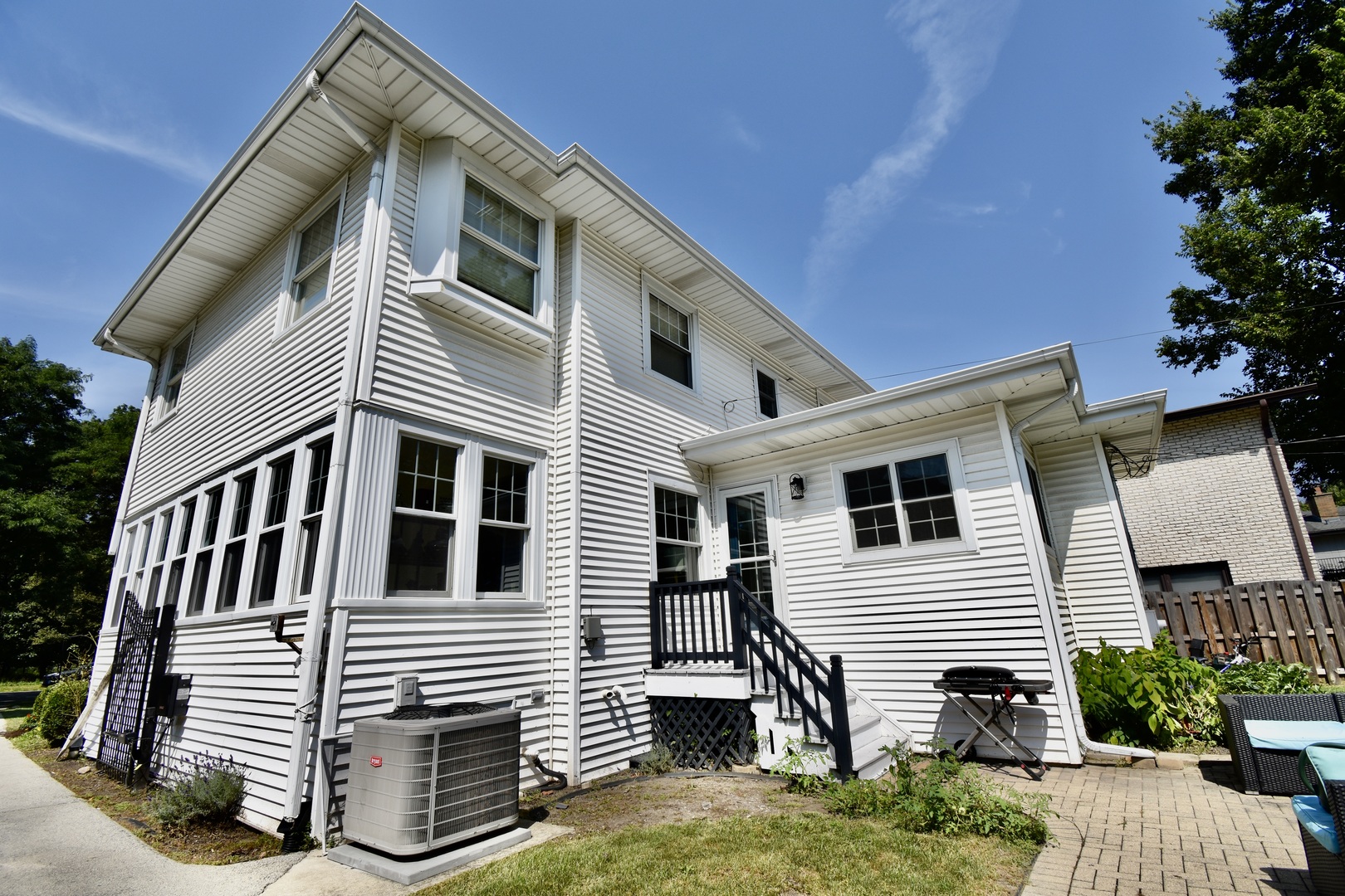 1131 Thatcher Avenue Property Photo 35