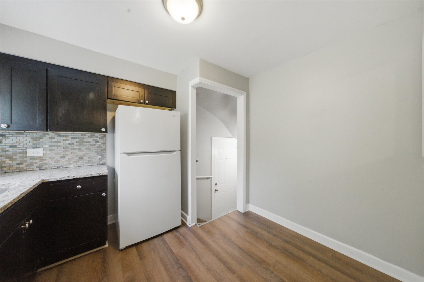 10122 S Luella Avenue Property Photo 7