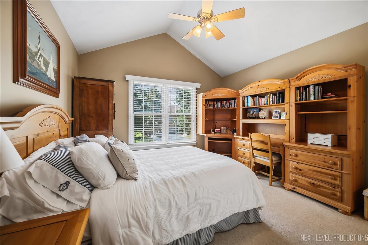 12704283 Property Photo 27
