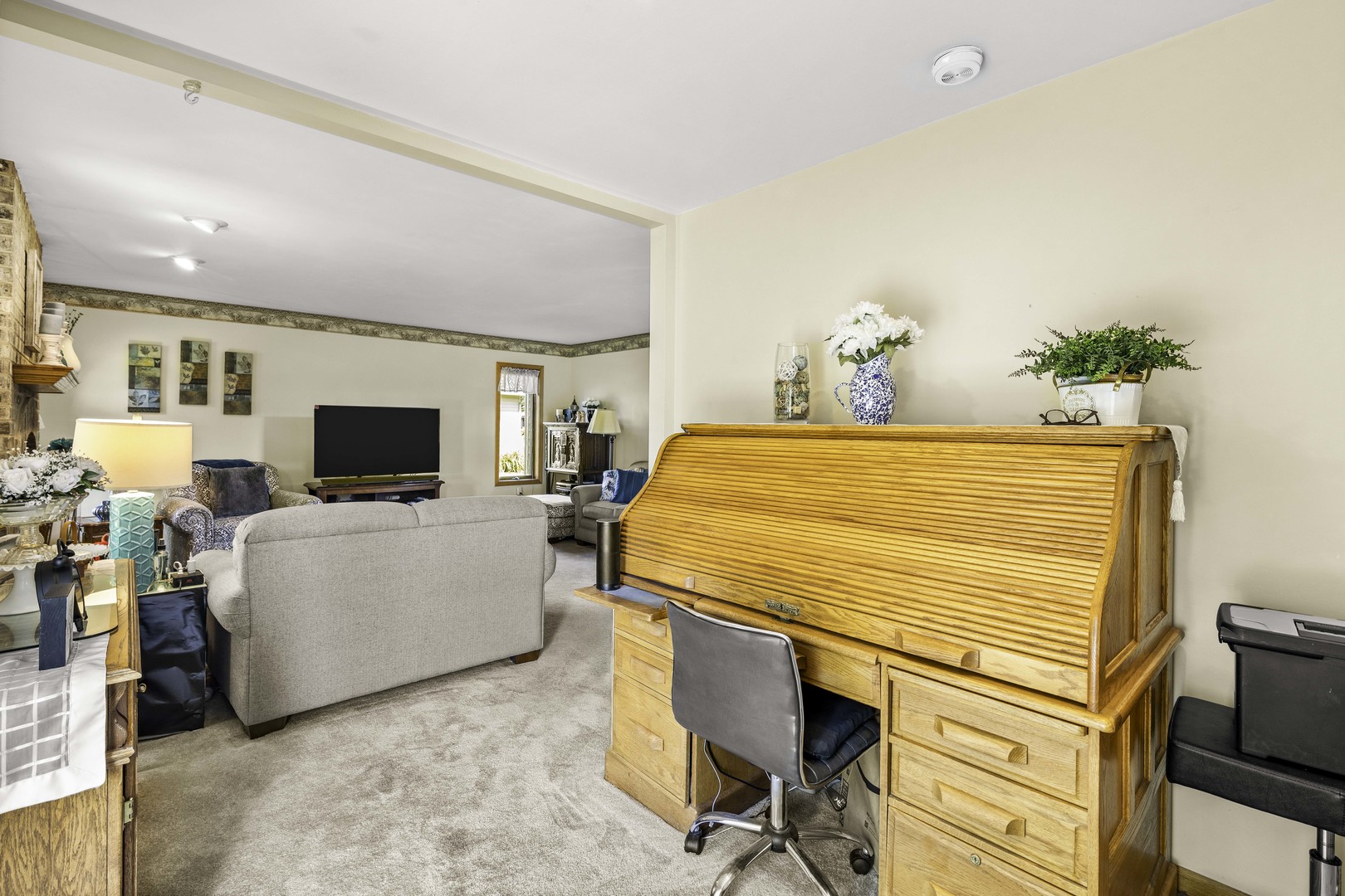 200 E Webb Street Property Photo 7