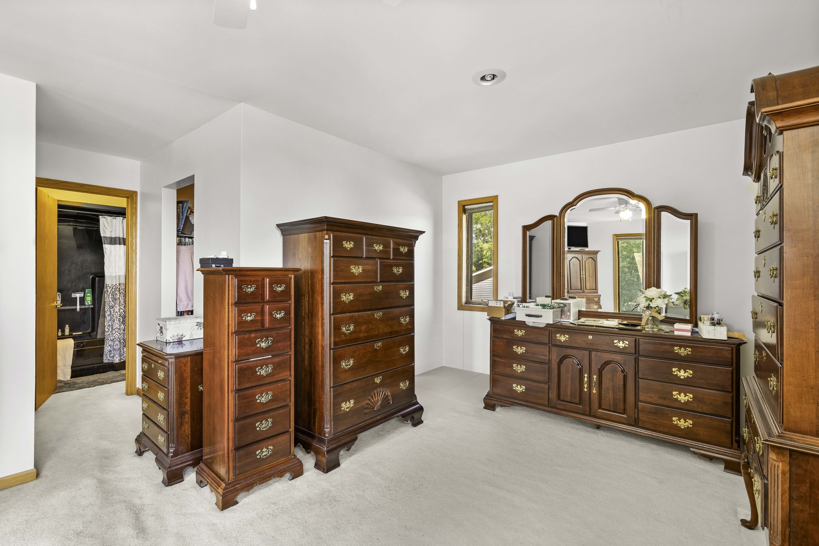 200 E Webb Street Property Photo 19