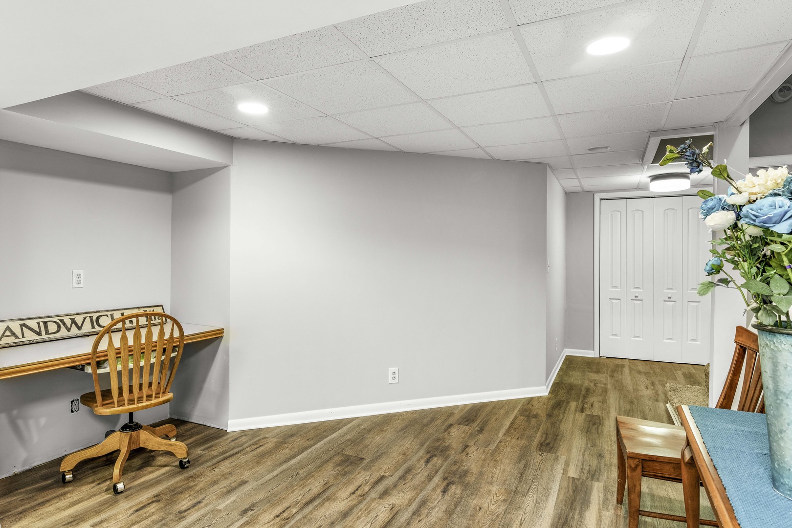 200 E Webb Street Property Photo 27