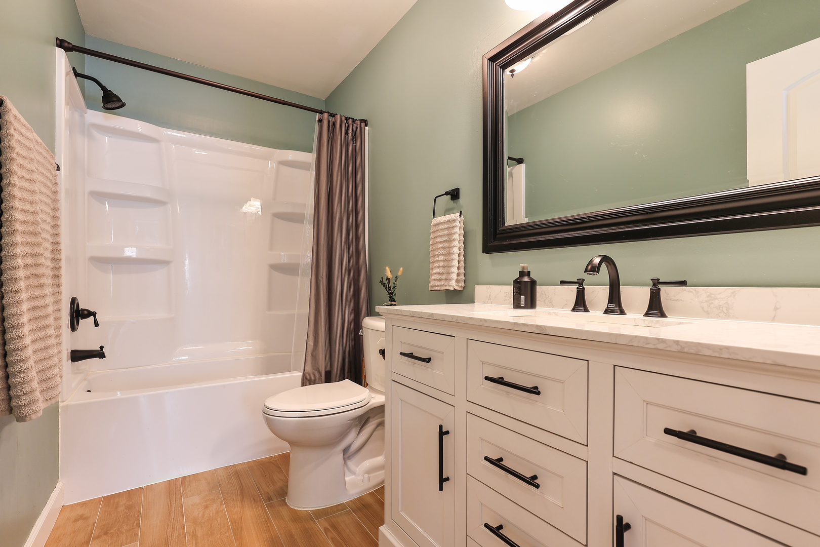 16 Crystal Ridge Drive Property Photo 23