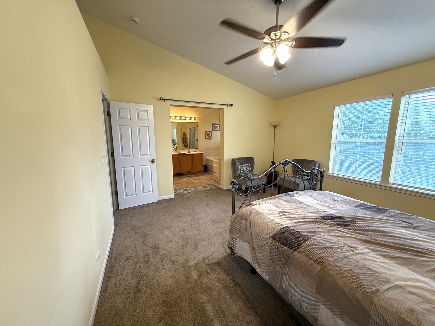 2871 Falling Waters Lane Property Photo 15
