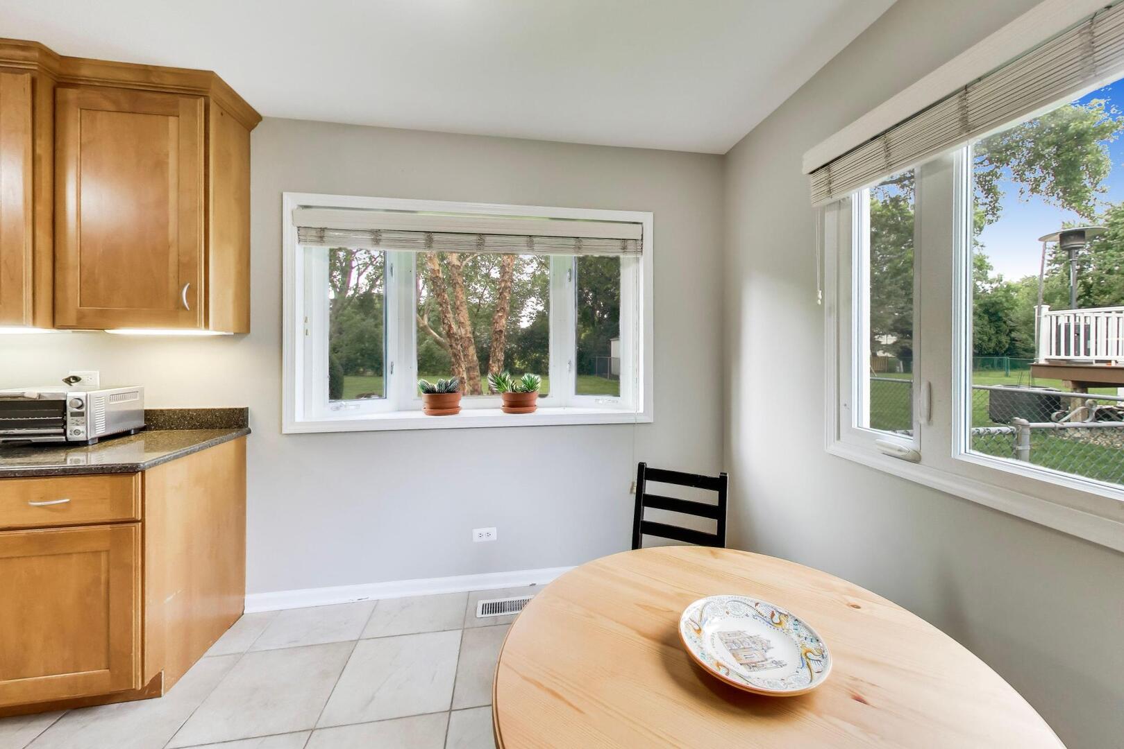 1207 W Thomas Street Property Photo 11