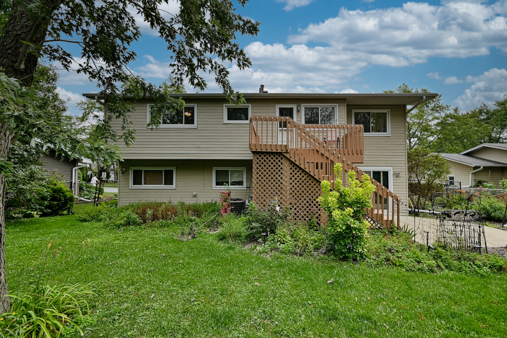 208 Sumac Lane Property Photo 17