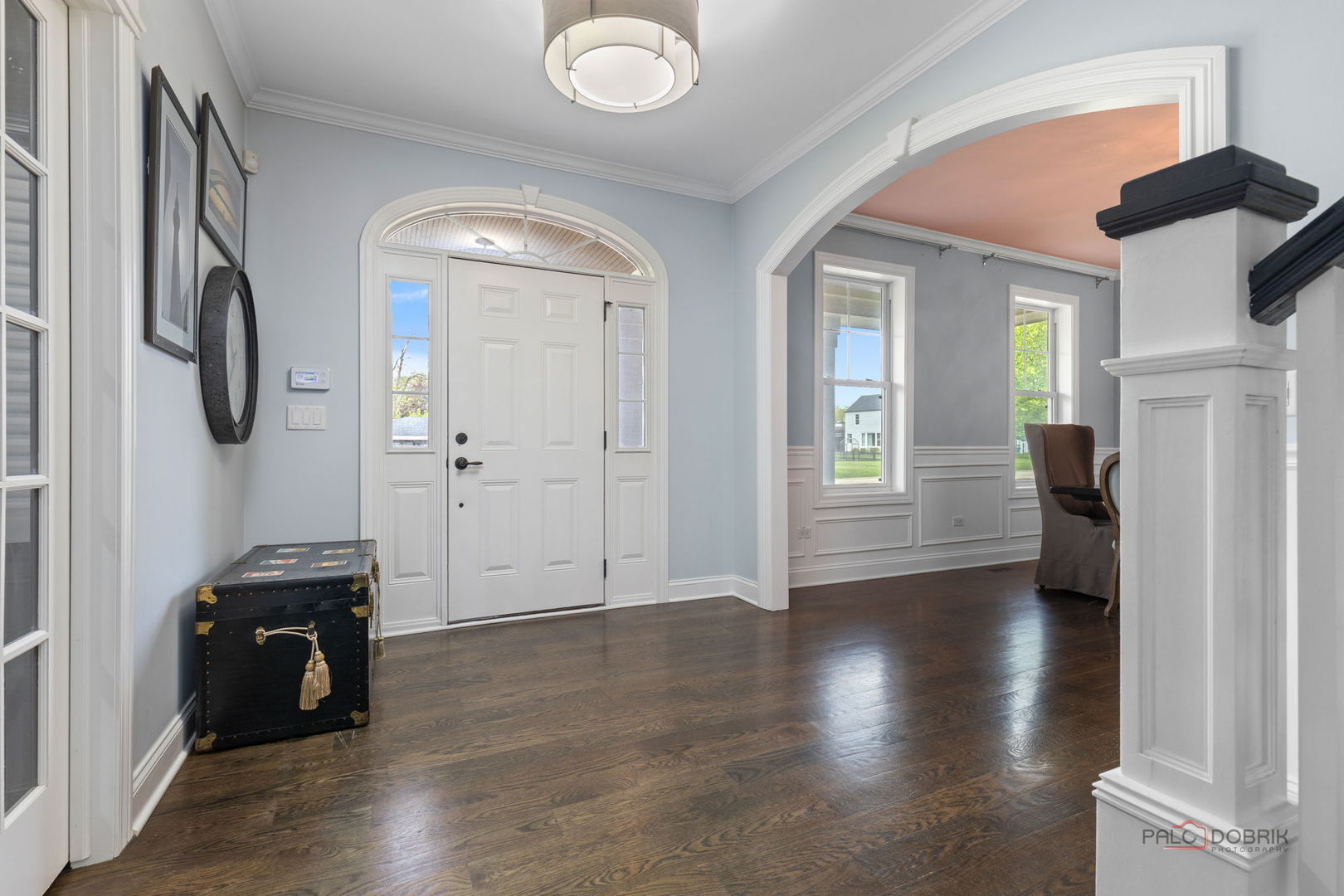 1025 S Vail Avenue Property Photo 3