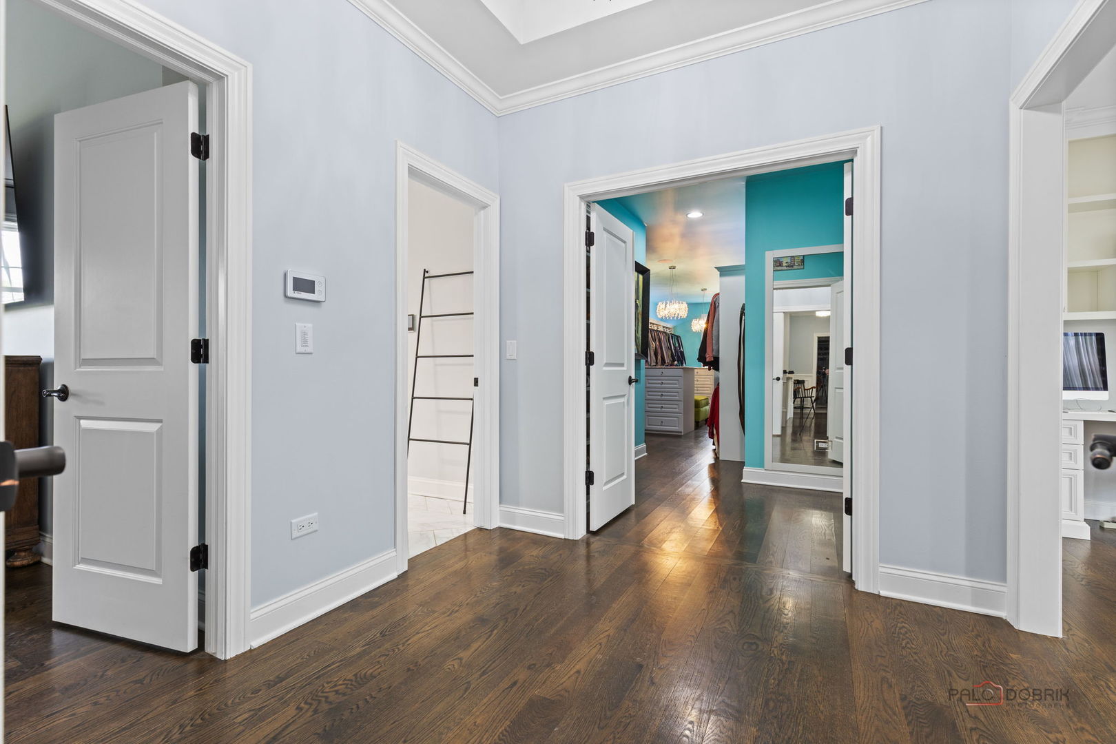 1025 S Vail Avenue Property Photo 23
