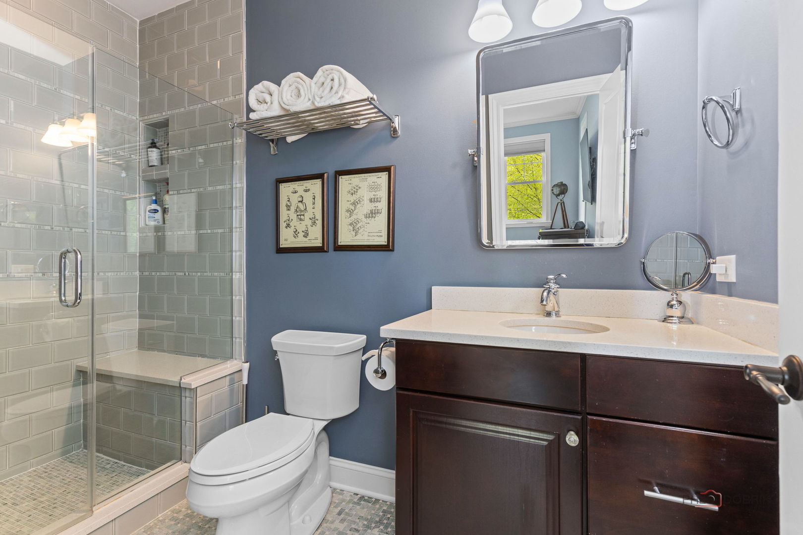 1025 S Vail Avenue Property Photo 35