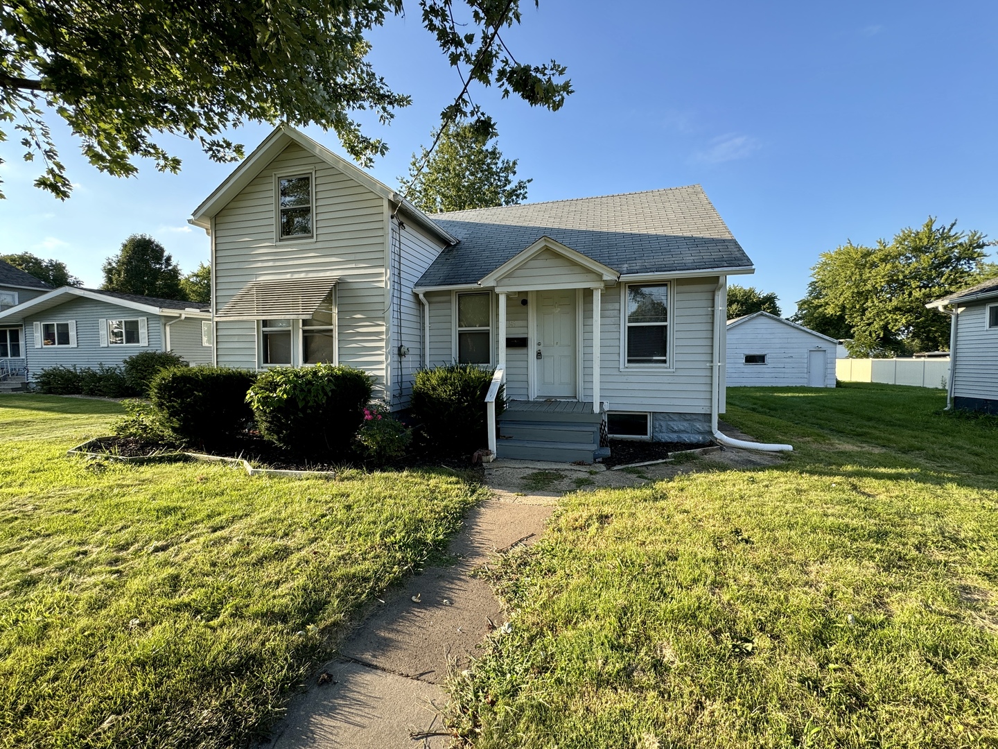 549 E Orange Street Property Photo 1