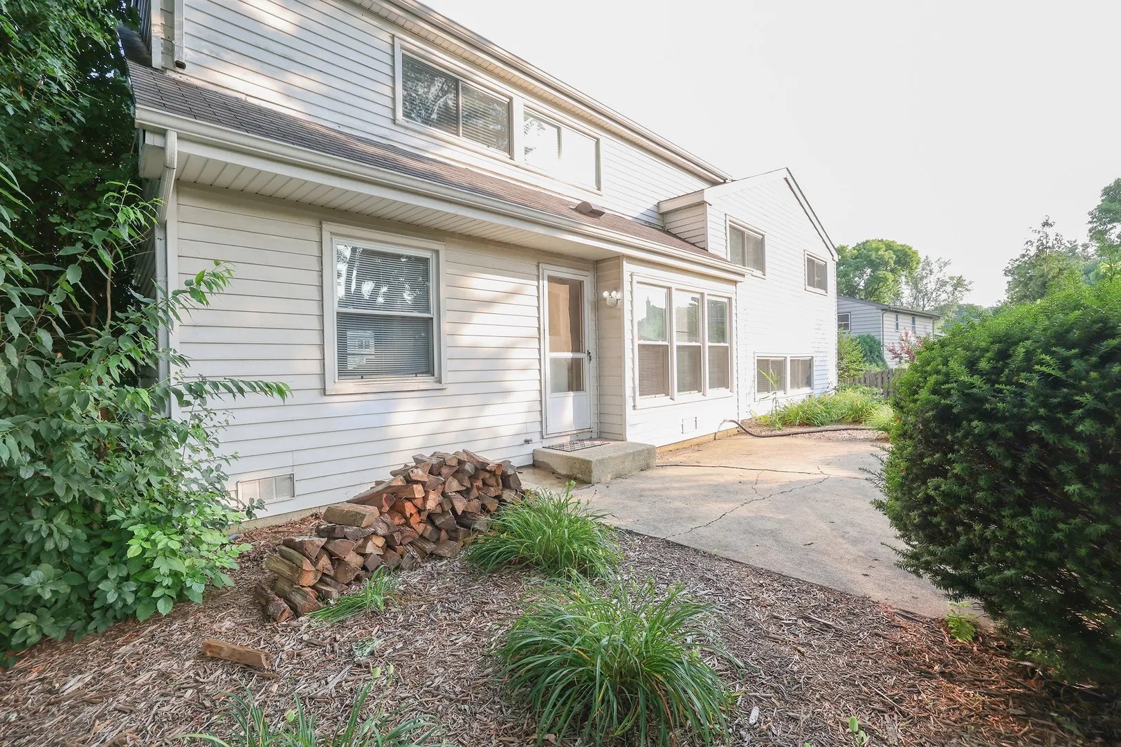 1329 Stonegate Road Property Photo 2