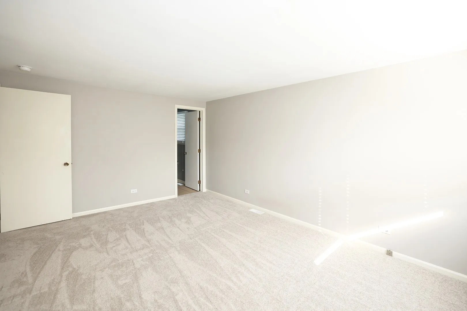 1329 Stonegate Road Property Photo 6