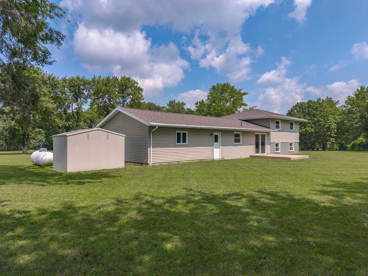 15795 E 2550 North Road Property Photo 6