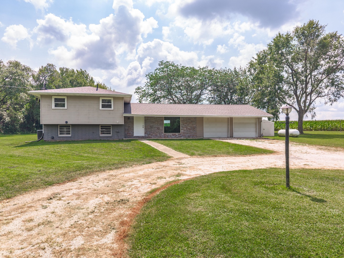 15795 E 2550 North Road Property Photo 45
