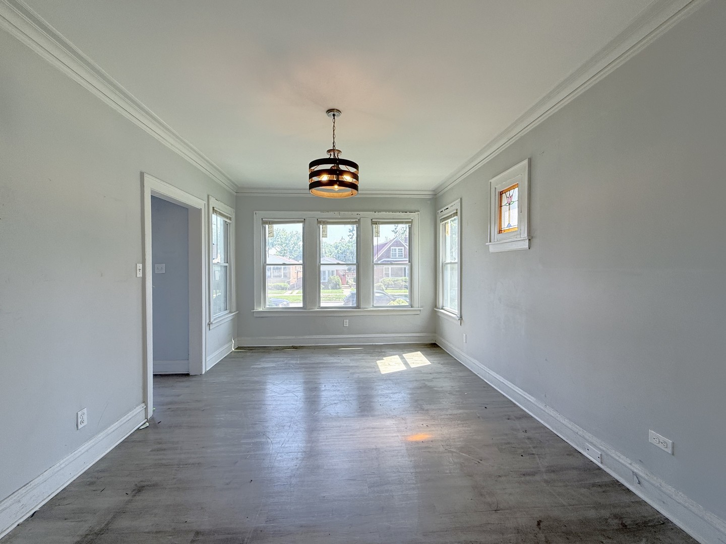 1426 W 112th Place Property Photo 3