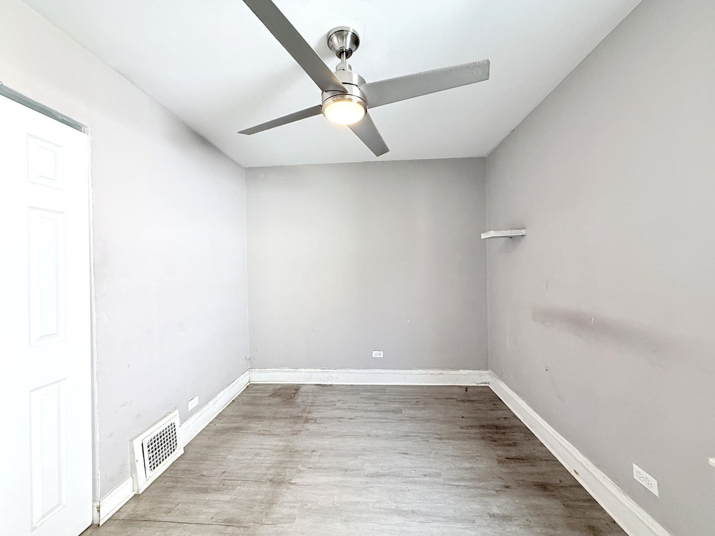 1426 W 112th Place Property Photo 12