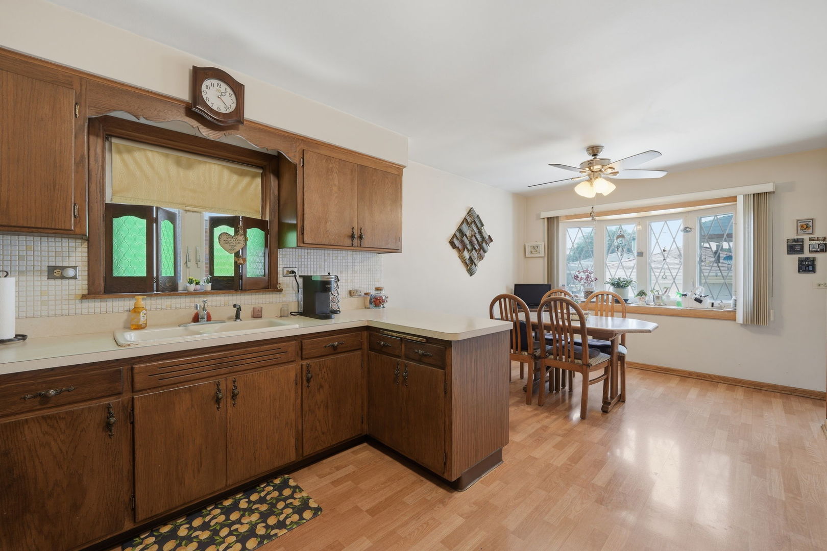 4916 N Ridgewood Avenue Property Photo 6