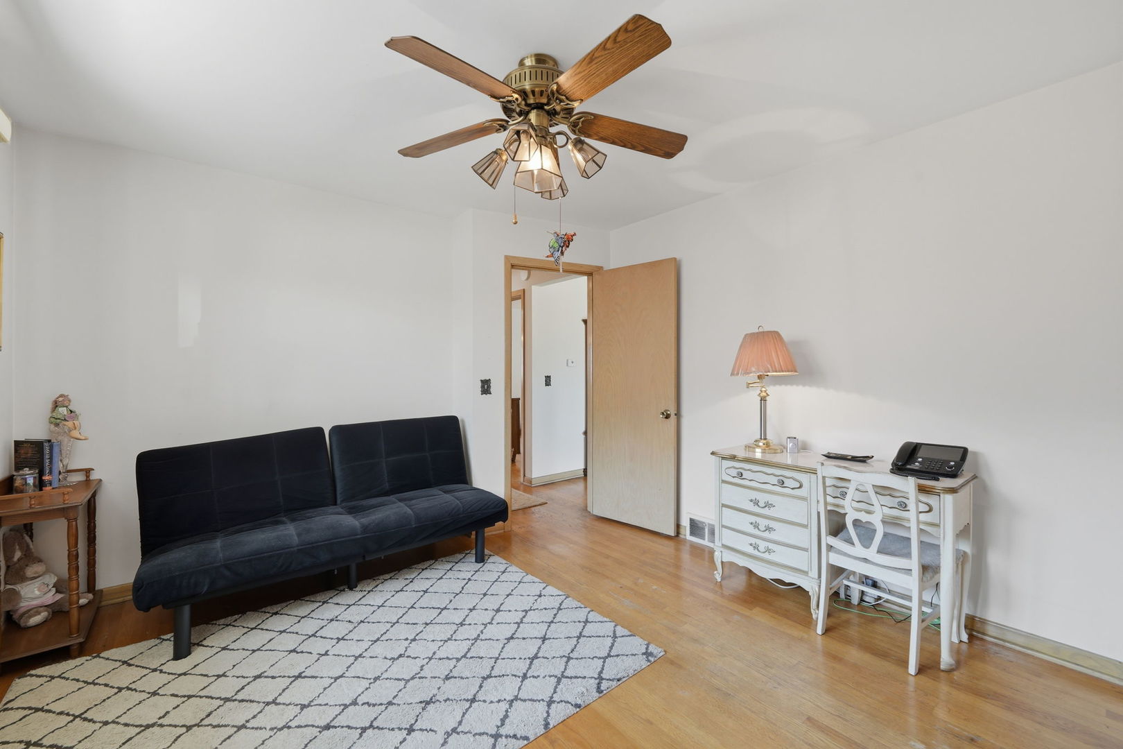 4916 N Ridgewood Avenue Property Photo 13