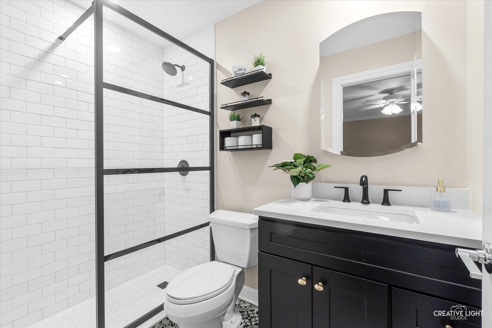 1585 Woodcrest Court Property Photo 31