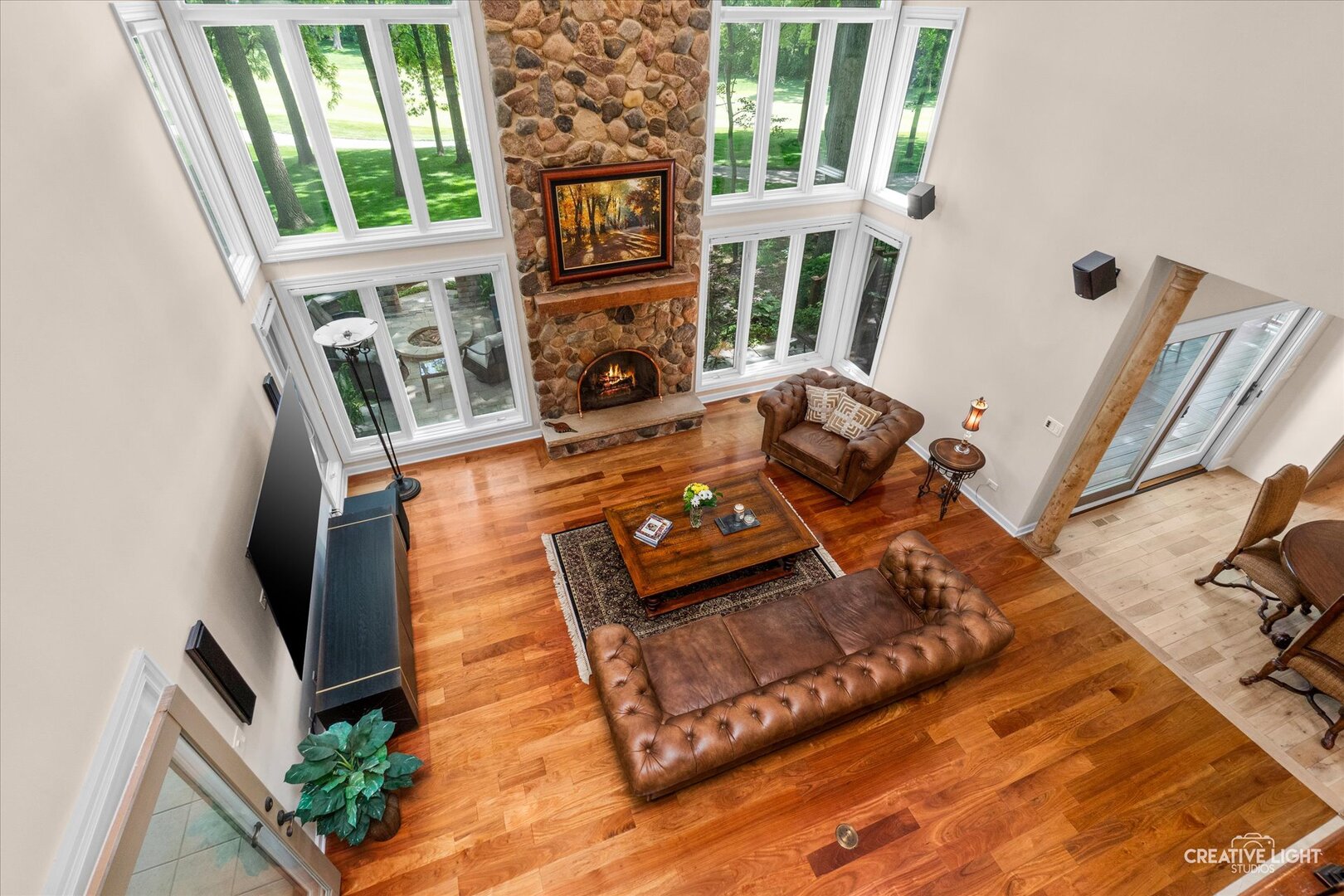 1585 Woodcrest Court Property Photo 37