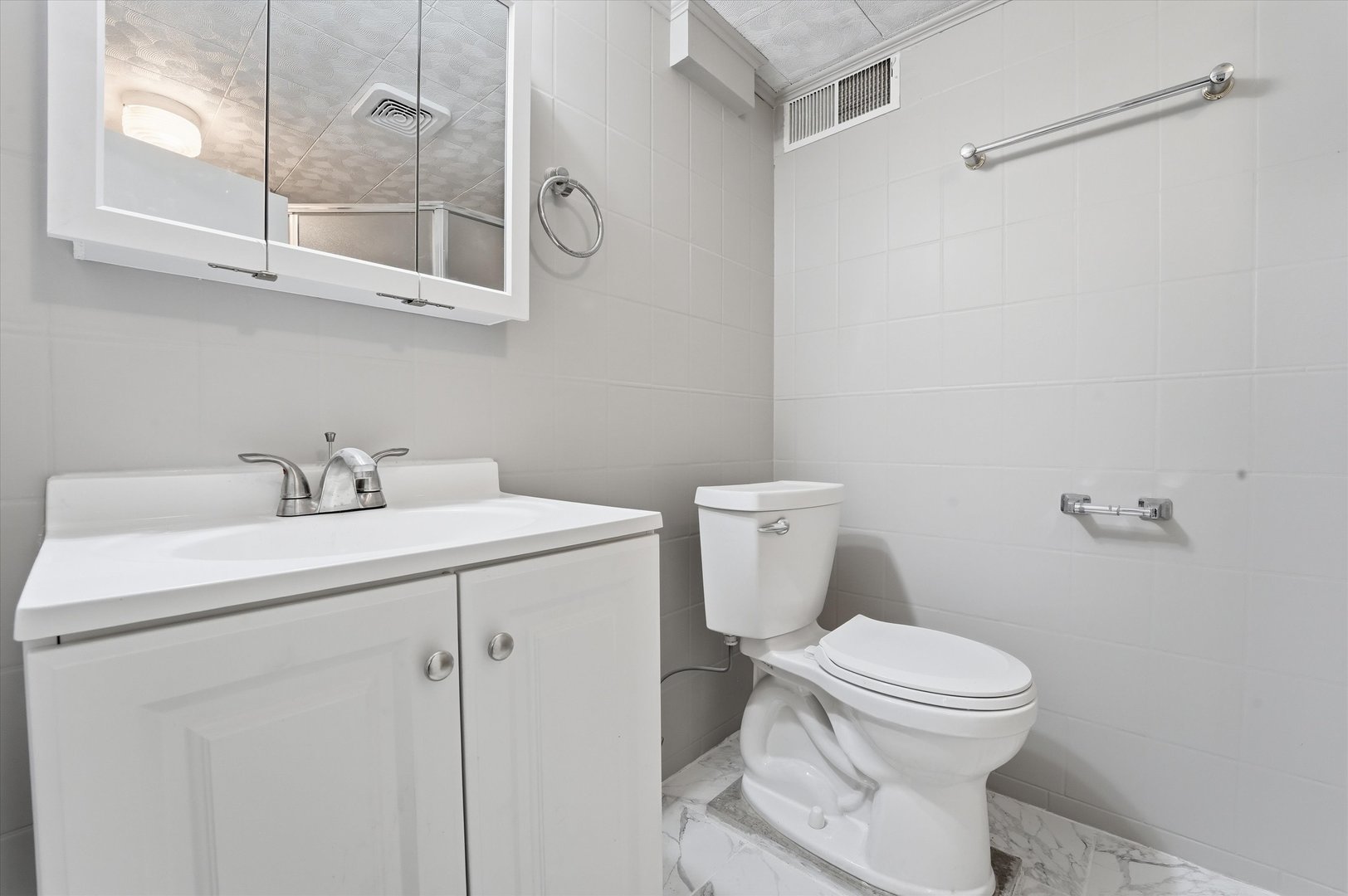 5515 S Oakley Avenue Property Photo 16