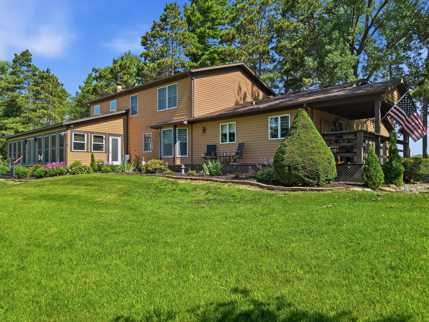 8178 Oakville Road Property Photo 8