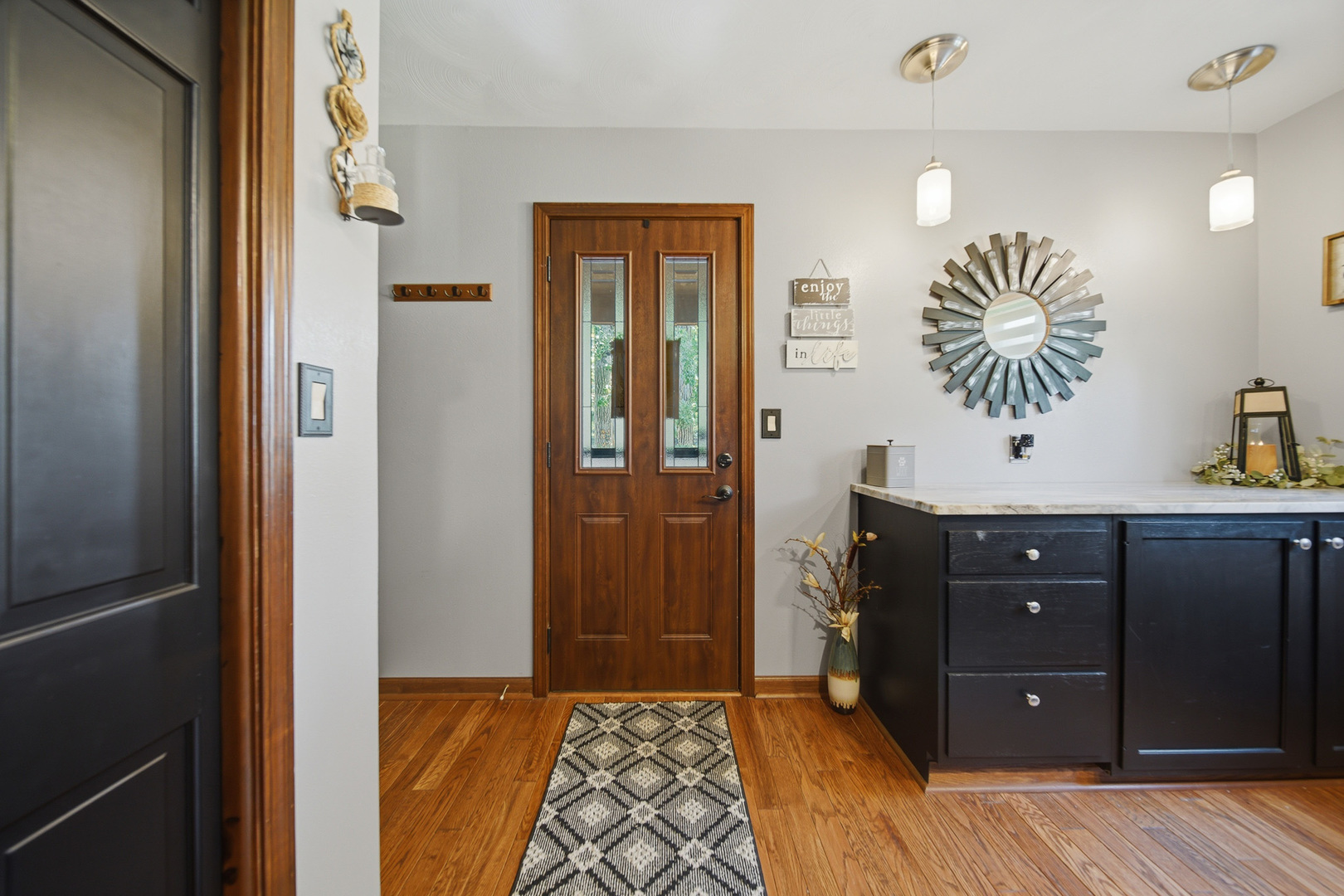 8178 Oakville Road Property Photo 23