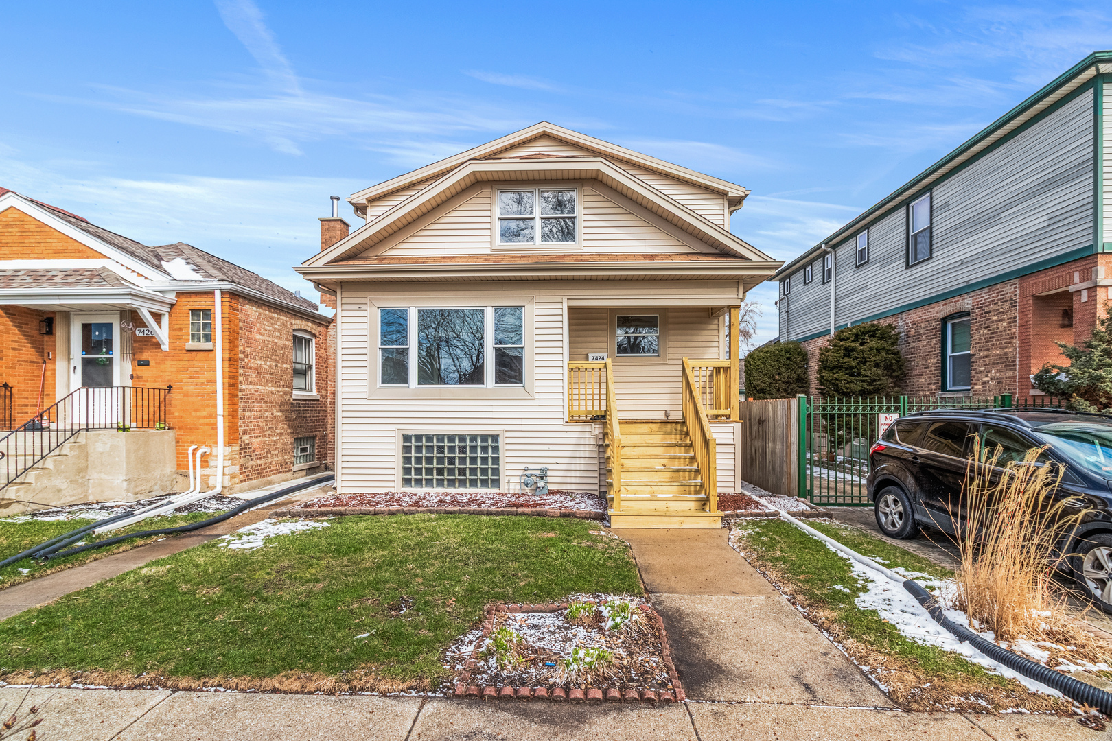 12704435 Property Photo 1