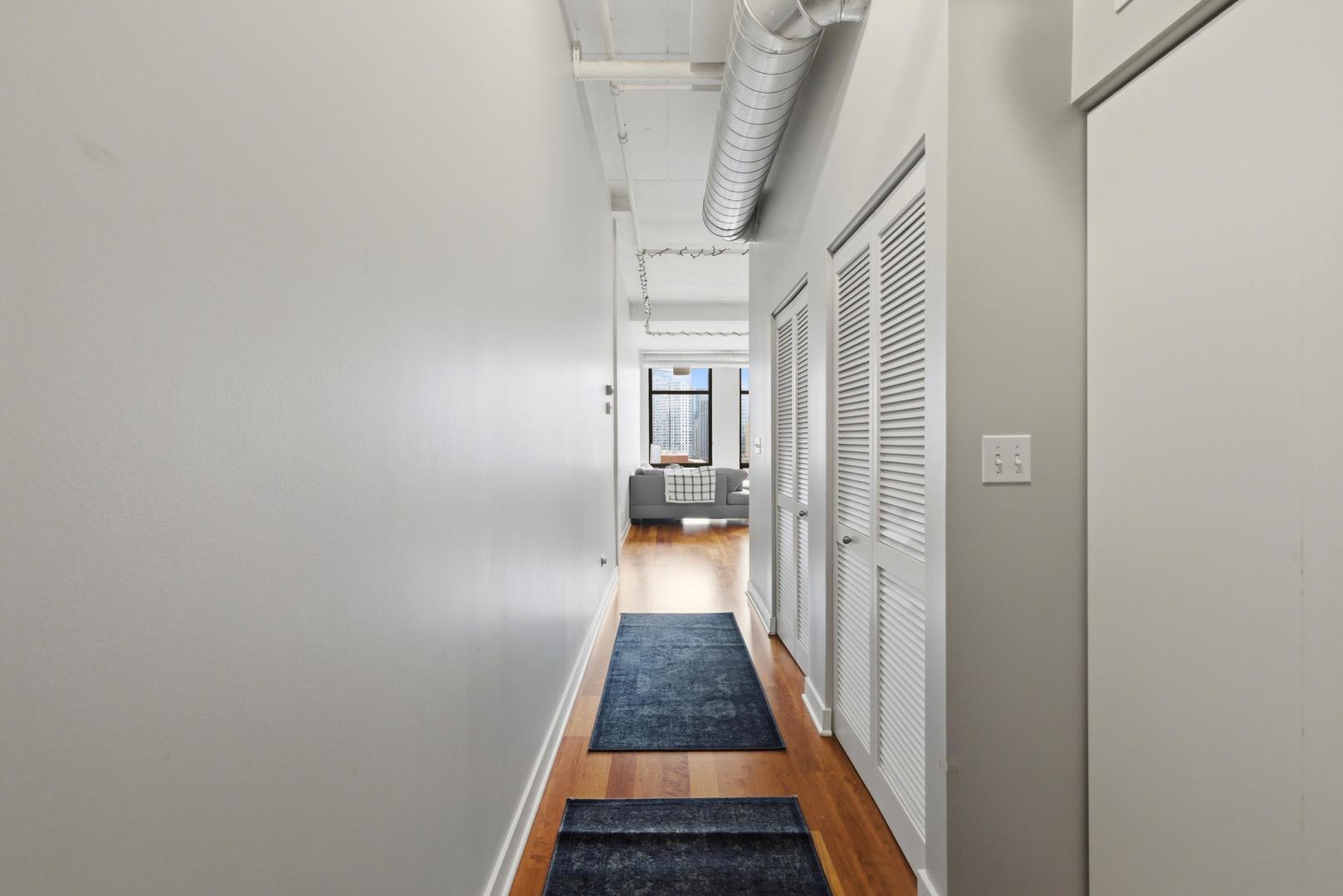 740 W Fulton Street 1303 Property Photo 11