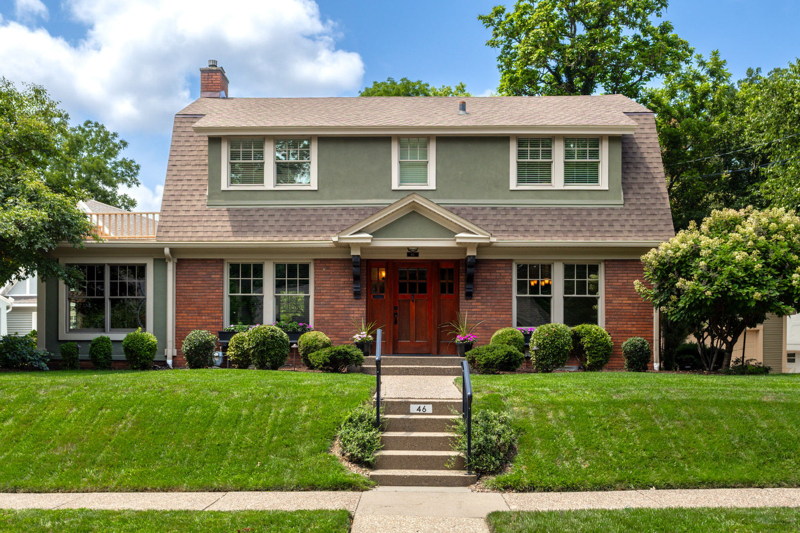 46 Kenwood Avenue Property Photo 1