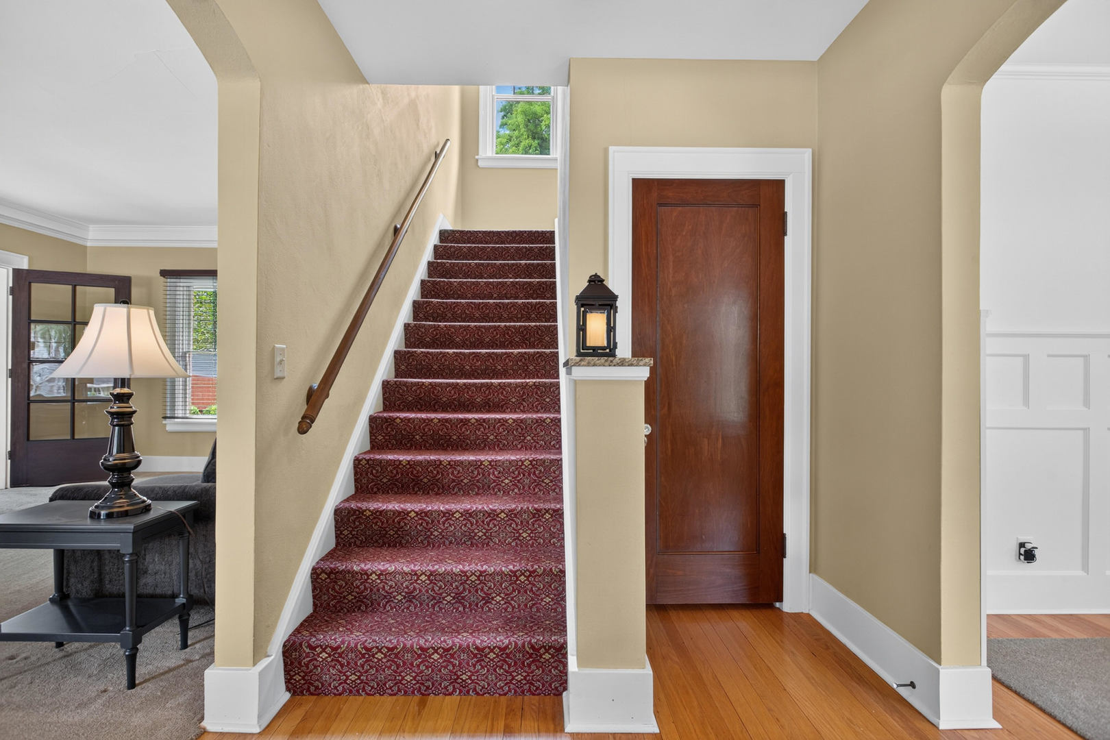 46 Kenwood Avenue Property Photo 5
