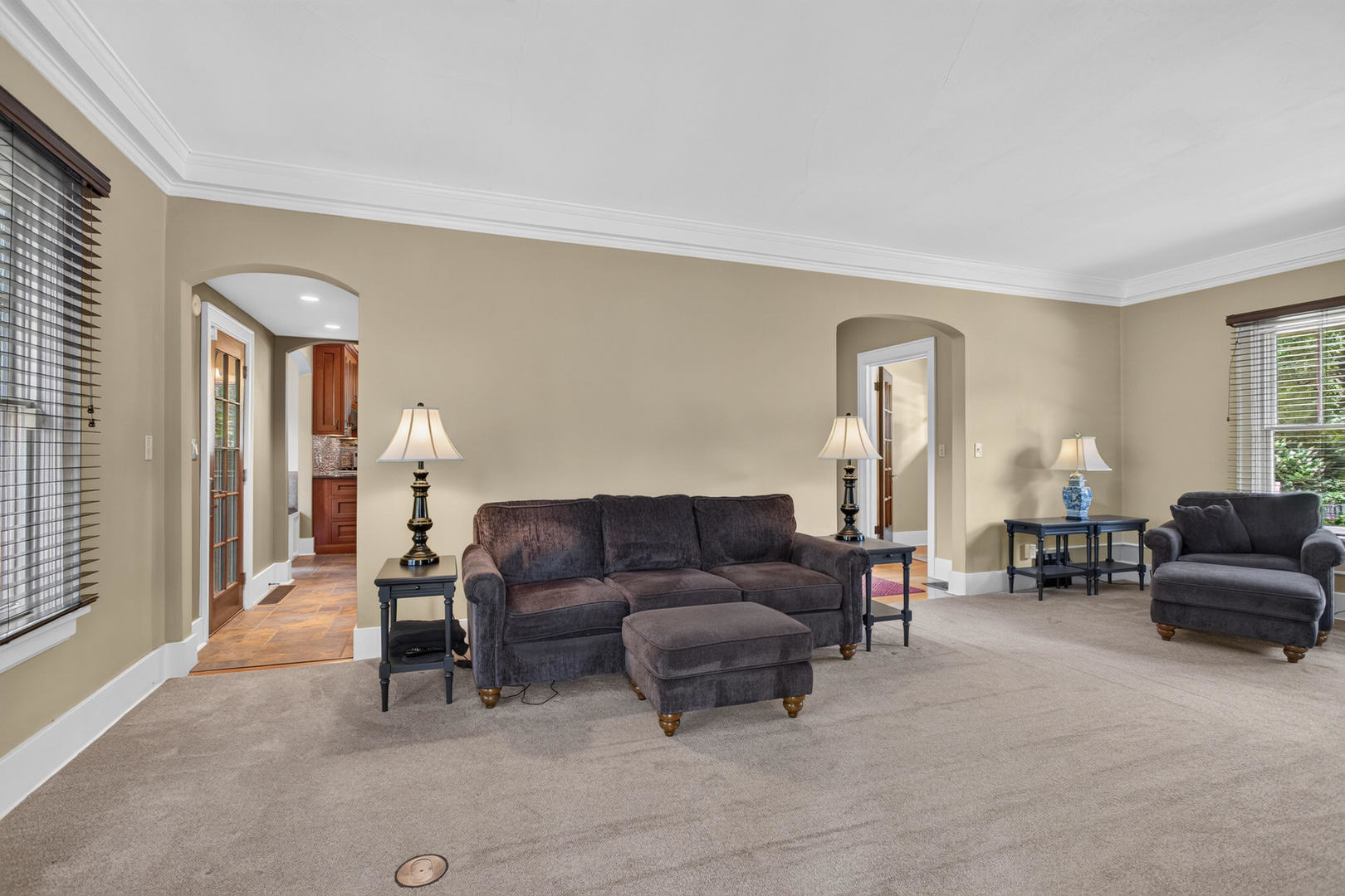 46 Kenwood Avenue Property Photo 11