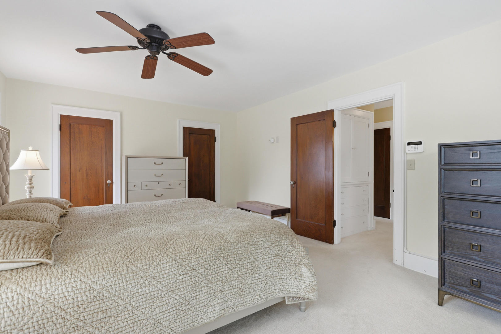 46 Kenwood Avenue Property Photo 34