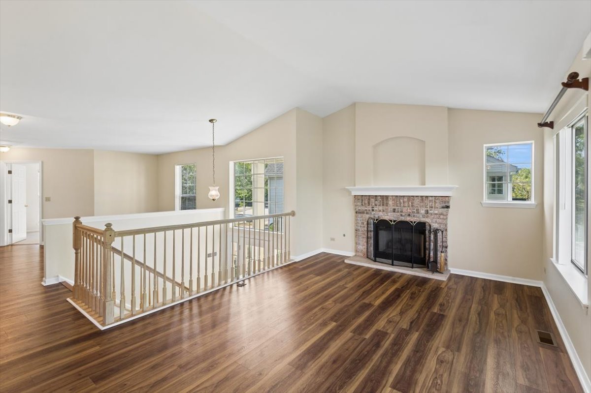 2713 S Embers Lane Property Photo 3