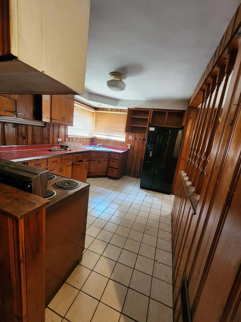 6723 S Euclid Avenue Property Photo 18