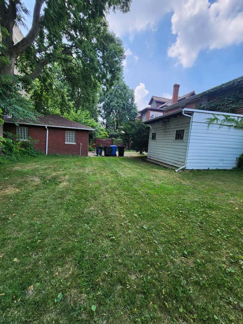 6723 S Euclid Avenue Property Photo 33
