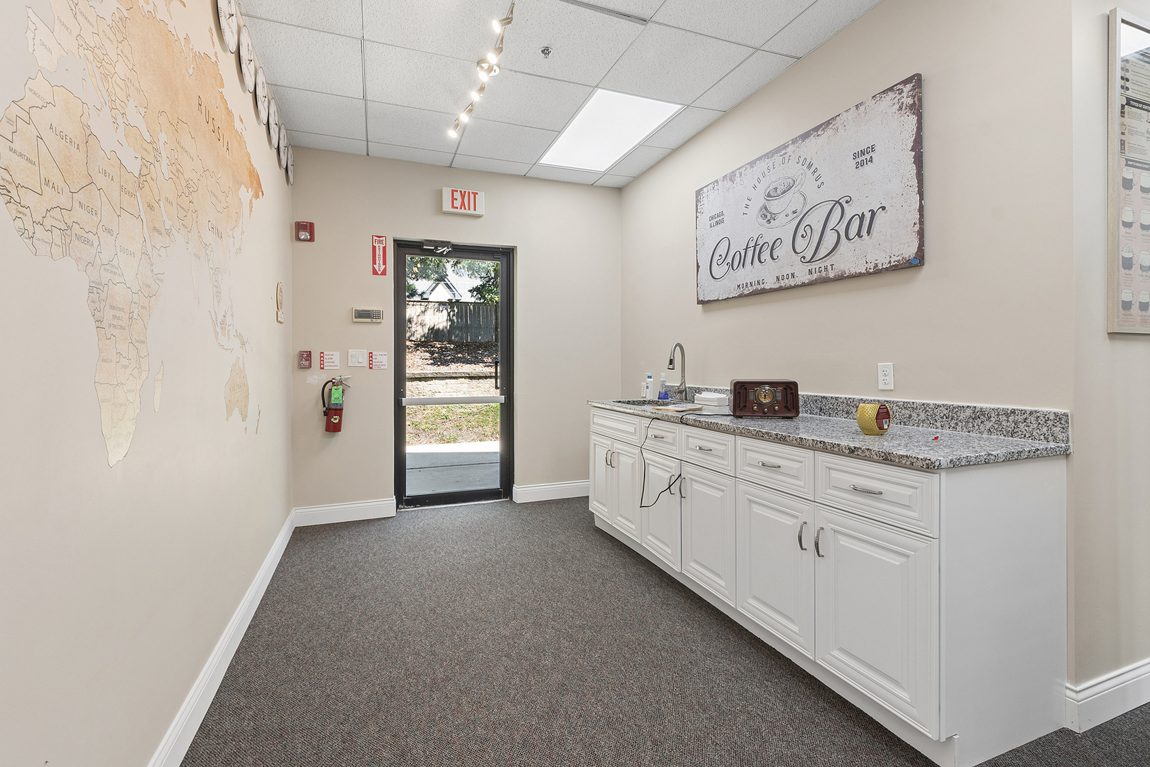6705 Kingery Highway Property Photo 4