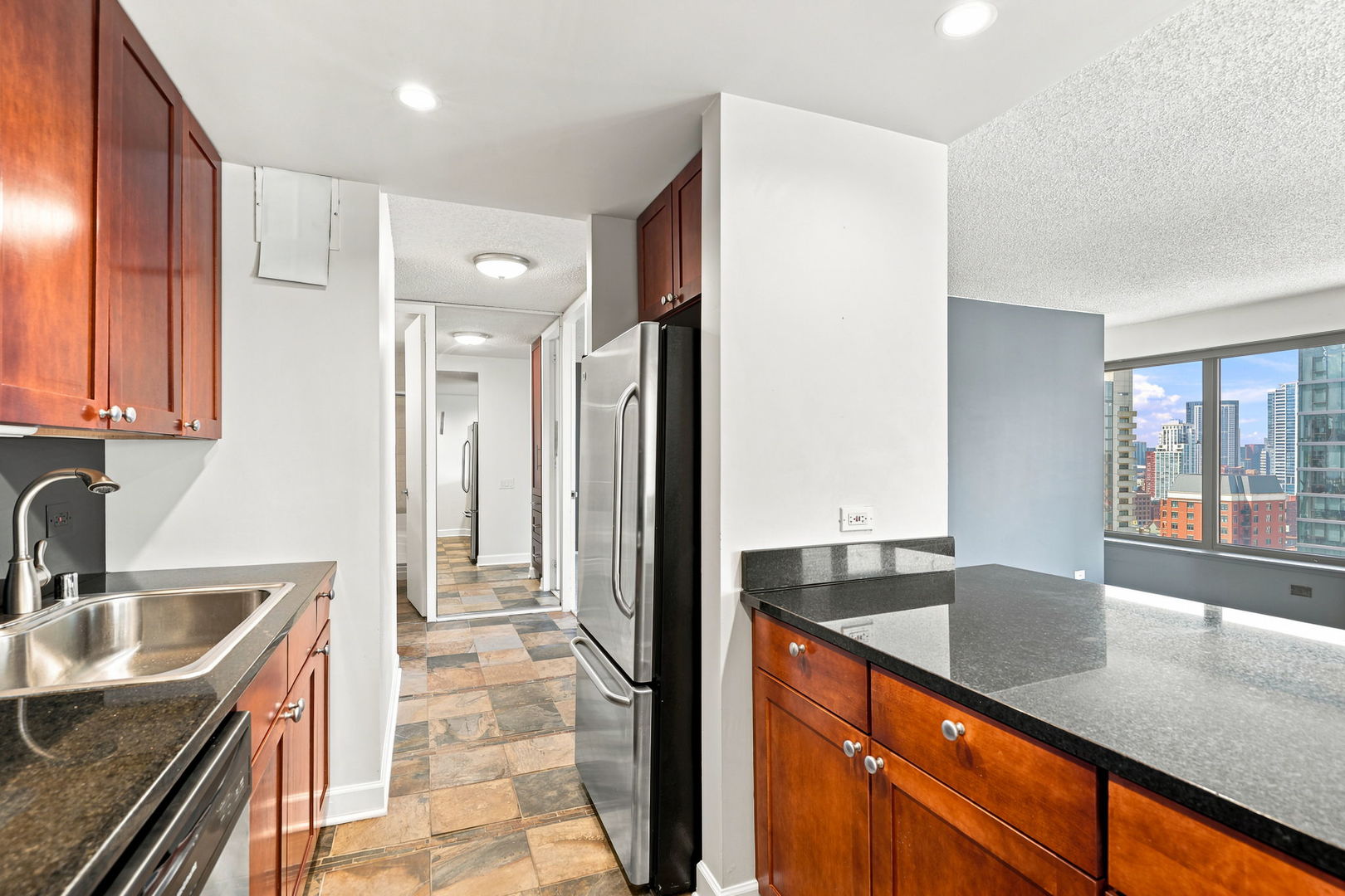 30 E Huron Street 2007 Property Photo 12