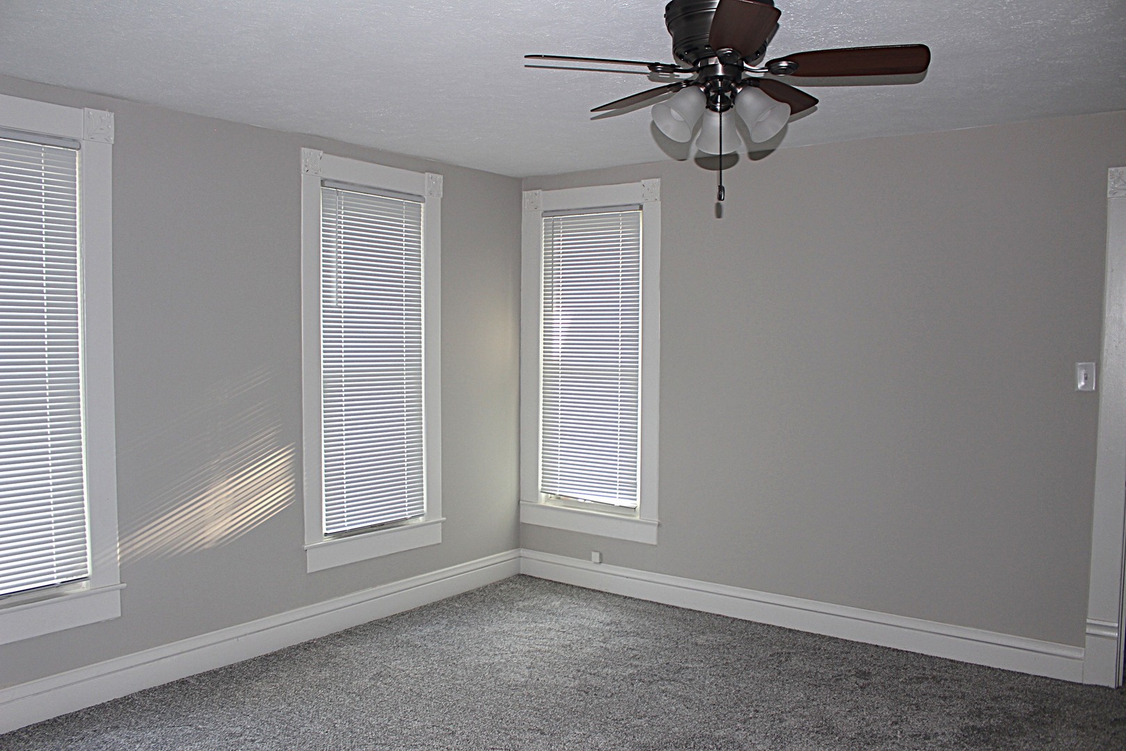 804 N Jackson Street Property Photo 25