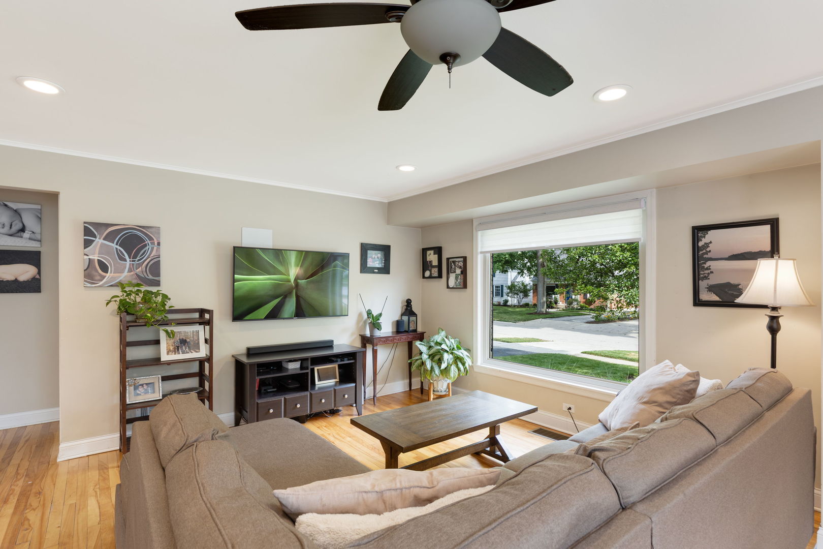 515 Longfellow Avenue Property Photo 3