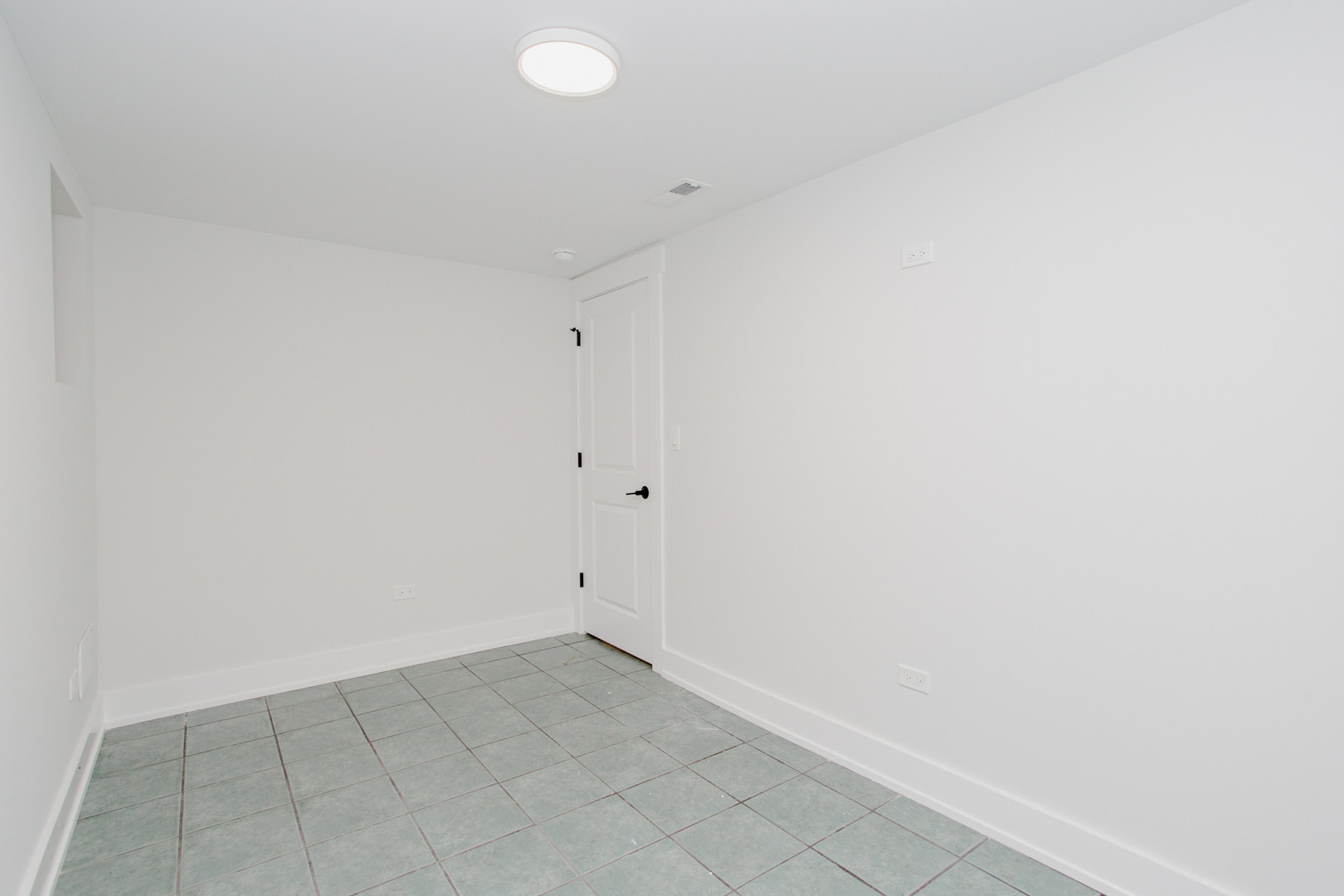 5509 N Central Avenue Property Photo 19