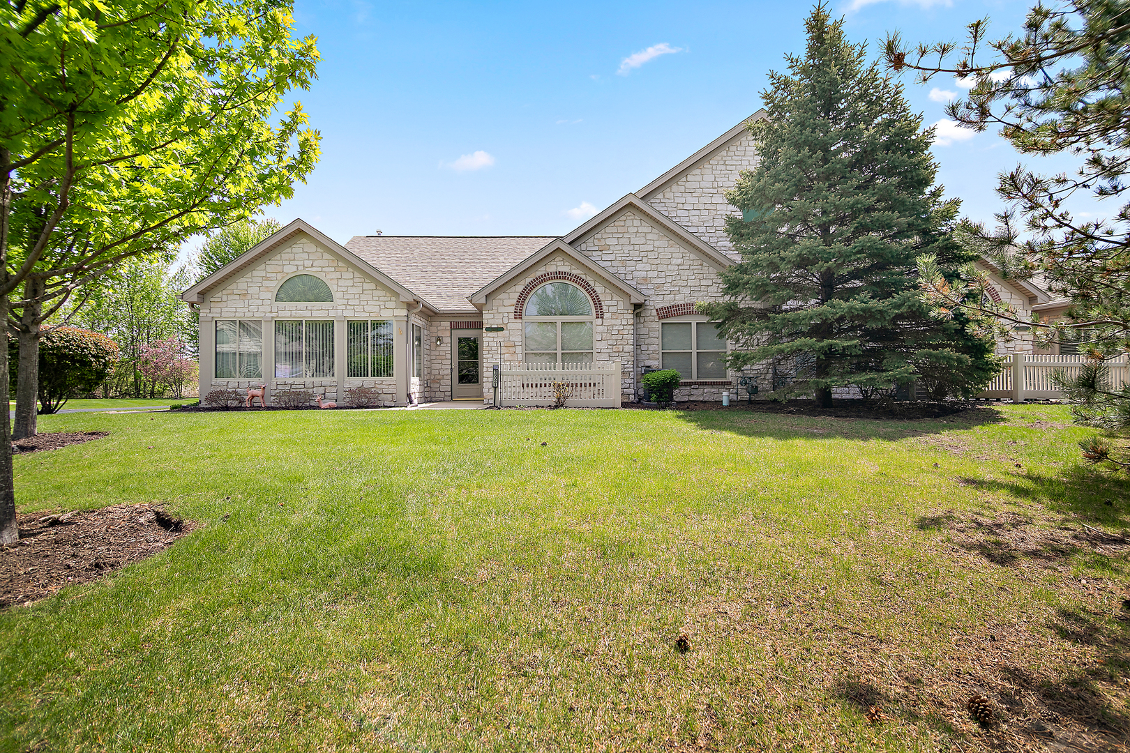 16021 S Messenger Circle Property Photo 1
