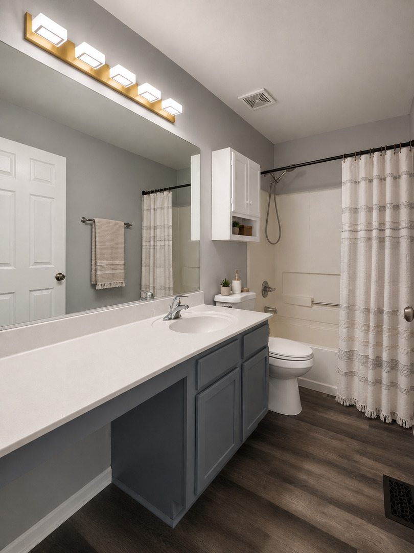 21552 Freeport Court Property Photo 7