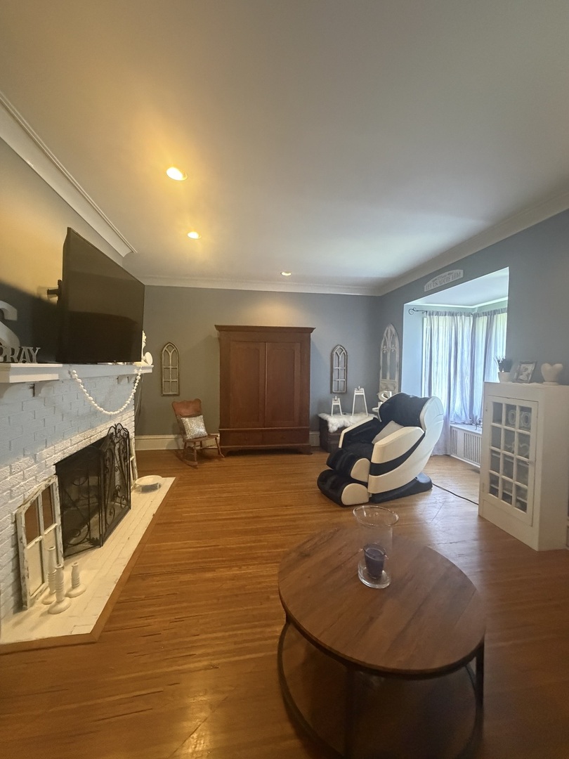 451 W Macon Street Property Photo 10