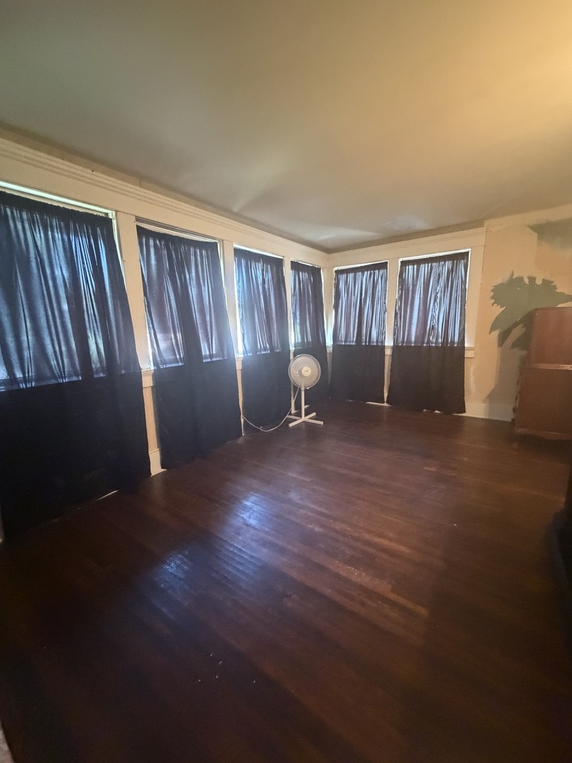 451 W Macon Street Property Photo 31