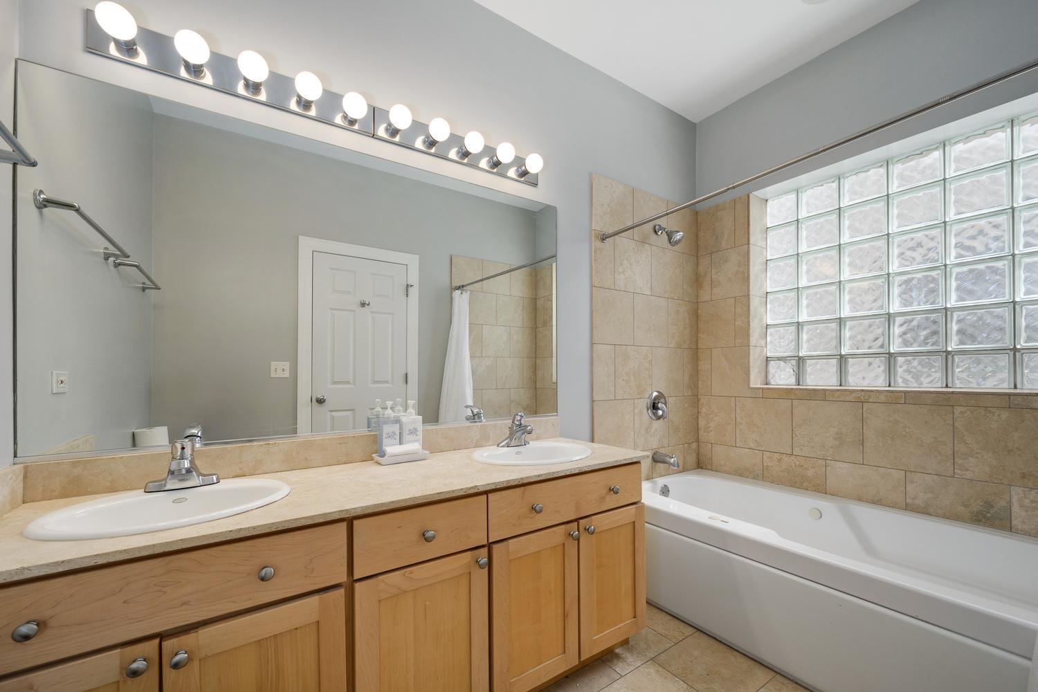 3759 N Ashland Avenue 2 Property Photo 13