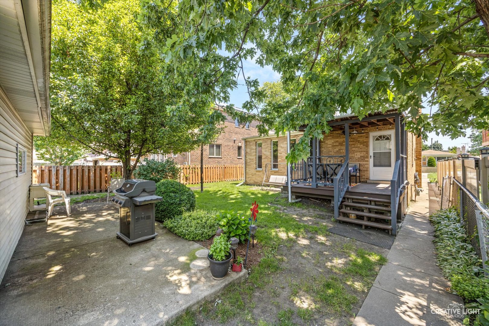 4438 N Nagle Avenue Property Photo 29