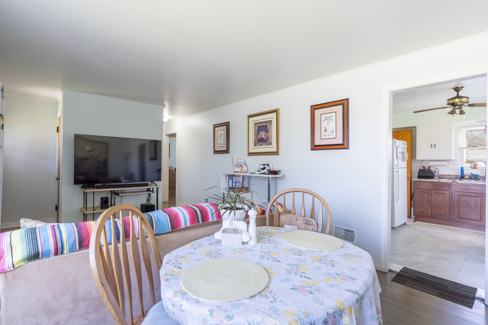 5937 Park Avenue Property Photo 5