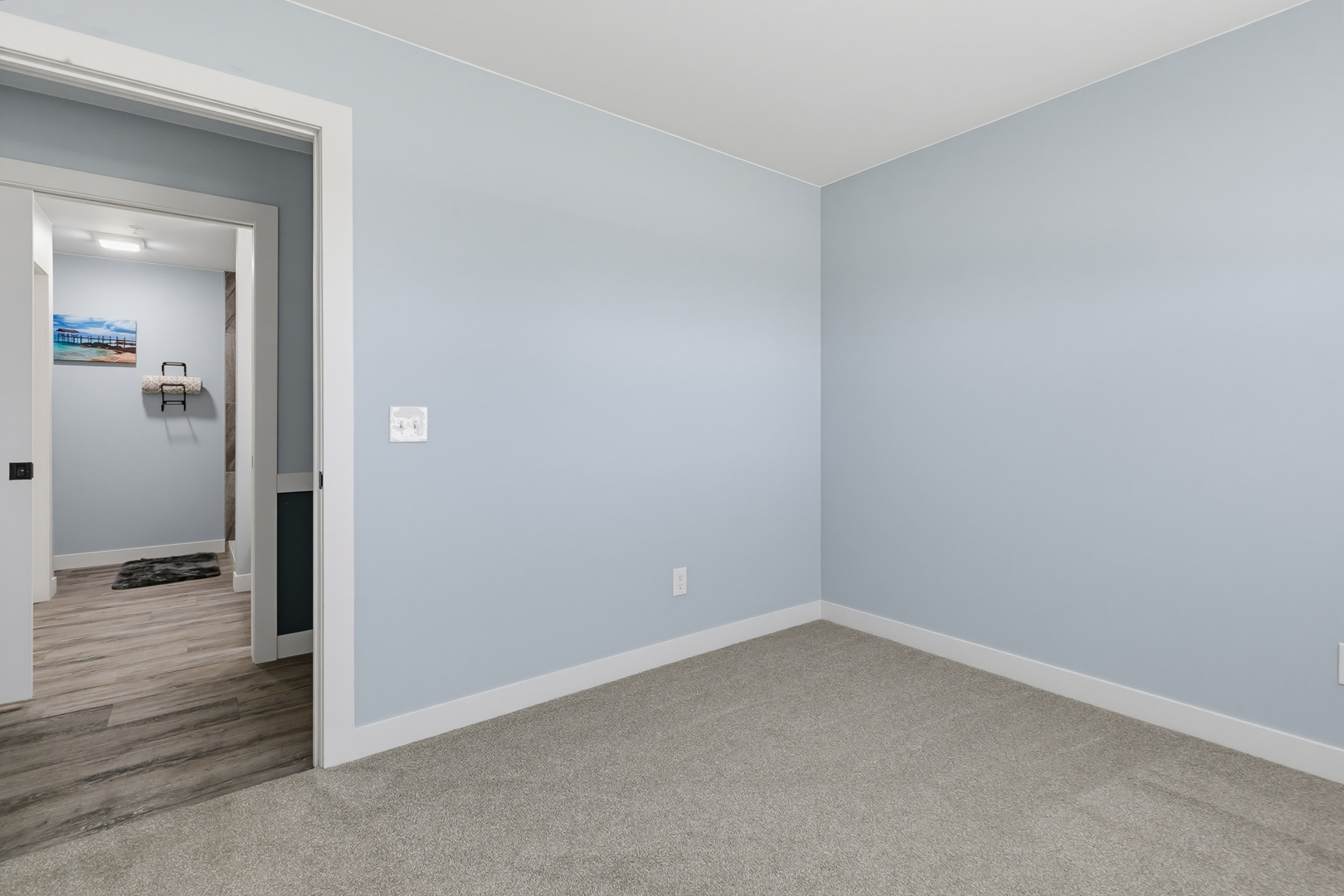 340 E Franklin Street 104 Property Photo 25